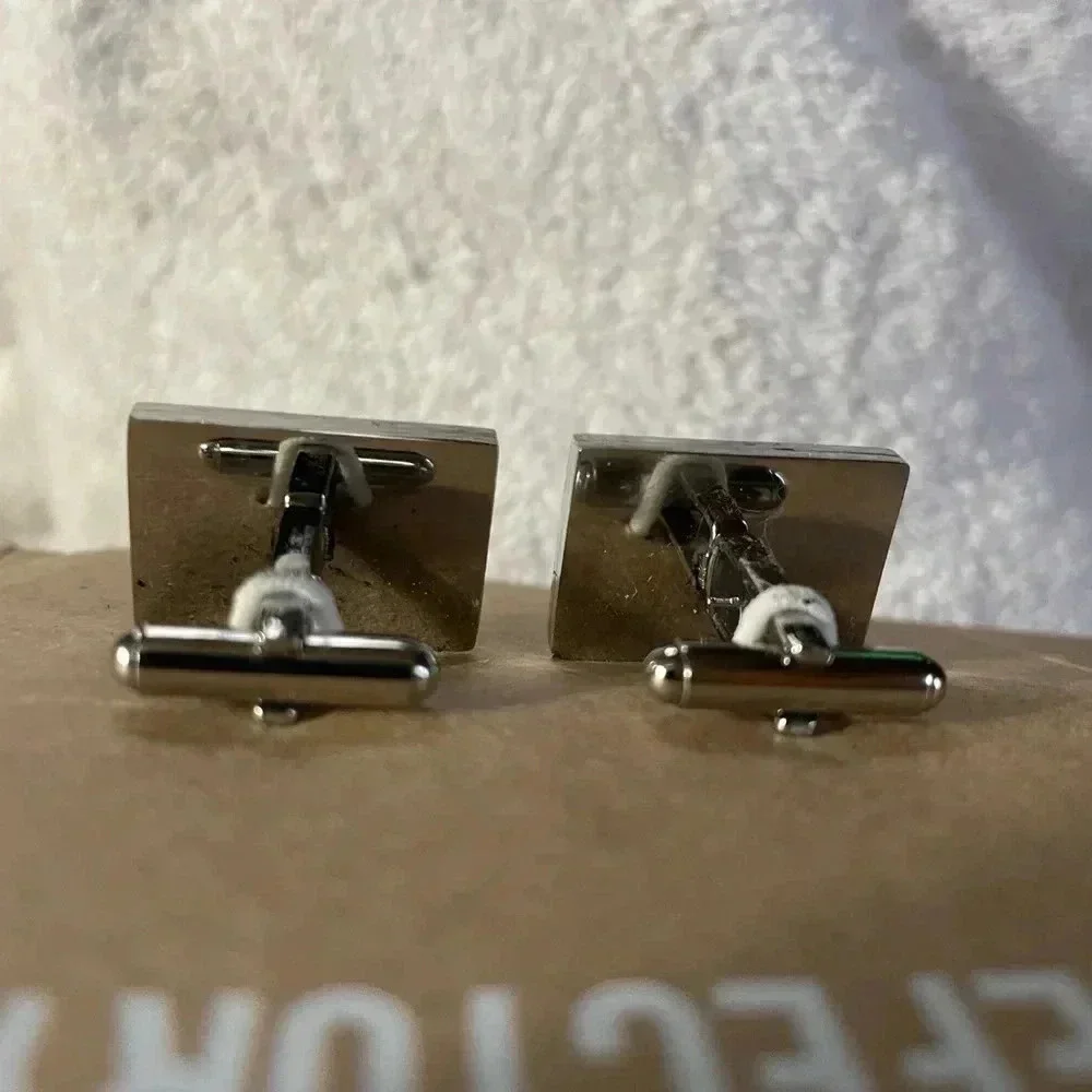 Men’s Vintage Set of Refectory USA Flag Cufflinks